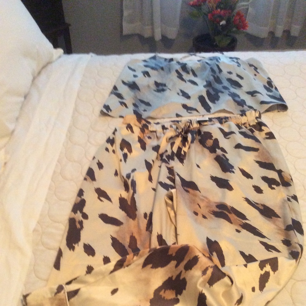 Lounging pants with top